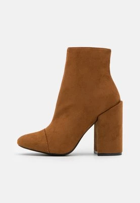 Ankle boot Raid