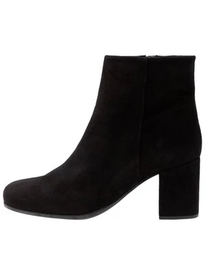 Ankle boot Unisa