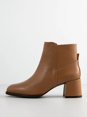 Ankle boot Unisa