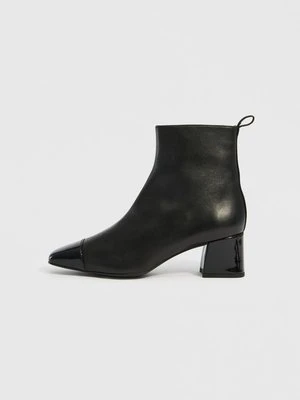 Ankle boot Unisa