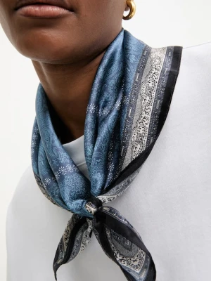 Answear.LAB apaszka jedwabna z kolekcji Unscripted