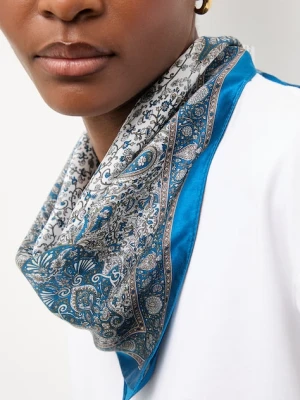 Answear.LAB apaszka jedwabna z kolekcji Unscripted