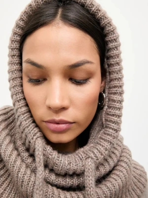 Answear.LAB kominiarka z wełną merino kolor beżowy