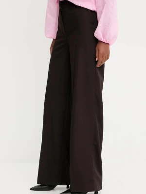 Answear.LAB spodnie damskie kolor brązowy proste high waist
