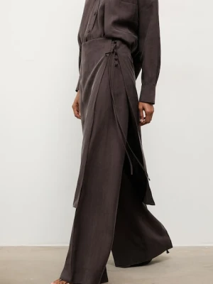 Answear.LAB spodnie damskie z kolekcji Unscripted