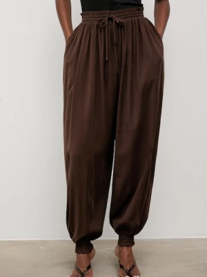 Answear.LAB spodnie damskie z modalem