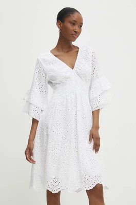 Answear Lab sukienka kolor biały mini rozkloszowana
