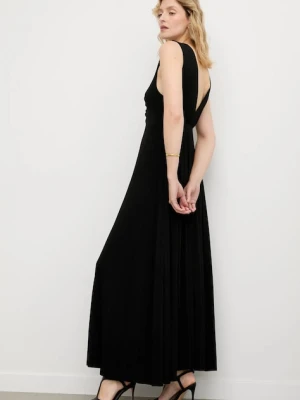 Answear.LAB sukienka kolor czarny maxi rozkloszowana