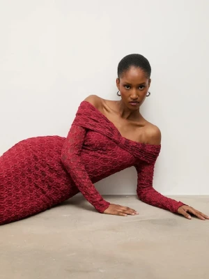 Answear.LAB sukienka kolor czerwony midi dopasowana