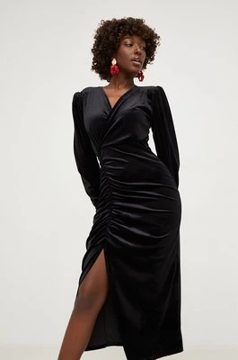 Answear Lab sukienka welurowa kolor czarny maxi dopasowana