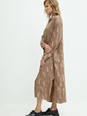 Answear Lab sukienka z jedwabiem kolor beżowy midi oversize