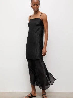 Answear.LAB sukienka z kolekcji Unscripted