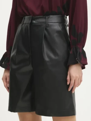 Answear.LAB szorty damskie kolor czarny gładkie high waist