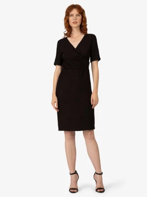 APART Sukienka w kolorze czarnym rozmiar: 46