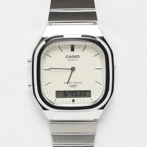 AQ-240E-7A2EF Casio srebrny