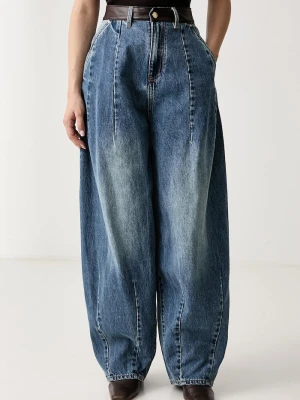 Armani Exchange jeansy balloon damskie niebieski