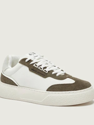 Armani Exchange Sneakersy | zamsz biały