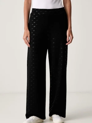 Armani Exchange spodnie dresowe damskie z bawełną czarny