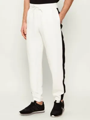 Armani Exchange Spodnie dresowe | Regular Fit