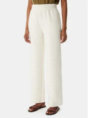 Armani Exchange Spodnie dresowe XW002840 AF21298 U1003 Kremowy Regular Fit