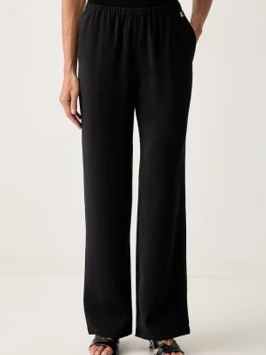 Armani Exchange spodnie straight damskie czarny