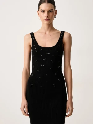 Armani Exchange sukienka sweterkowa z wiskozą czarny