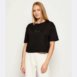Armani Exchange T-shirt | Cropped Fit