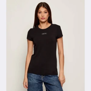 Armani Exchange T-shirt | Slim Fit