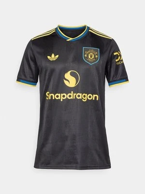 Artykuły klubowe adidas Originals