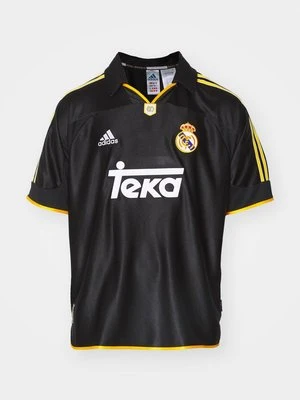 Artykuły klubowe adidas Originals