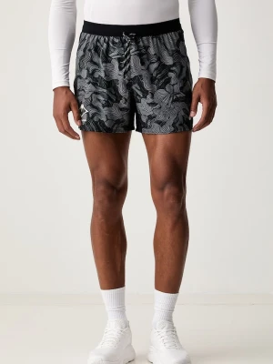 Asics szorty sportowe męskie FUJITRAIL ALL OVER PRINT 5IN SHORT czarny