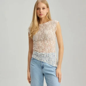 Asymetryczna bluzka z kremowej koronki House