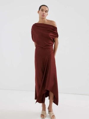 Asymetryczna rozkloszowana sukienka burgund - Kobieta - - MANGO