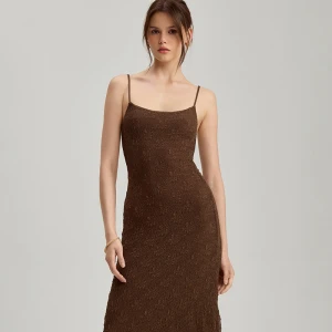 Asymetryczna sukienka midi bodycone z koronki brązowa House