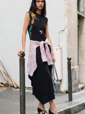 Asymetryczna sukienka w kwiaty Desigual