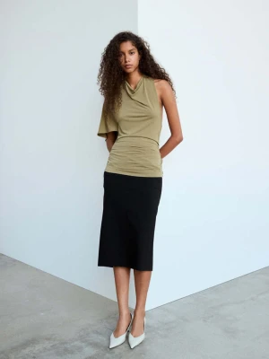 Asymetryczna bluzka drapowana khaki - Kobieta - - MANGO