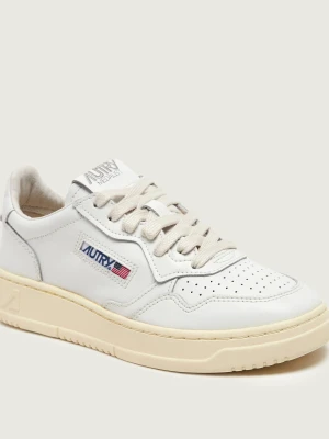 Autry Skórzane sneakersy Medalist biały