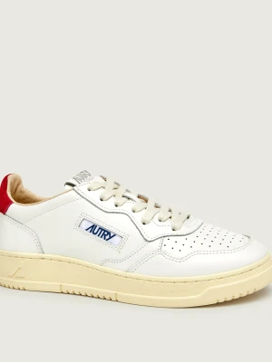 Autry Skórzane sneakersy Medalist Low biały