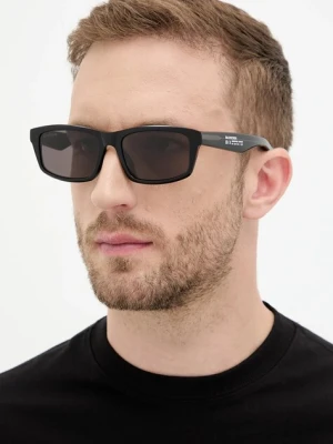 Balenciaga okulary przeciwsłoneczne męskie kolor czarny BB0424SK