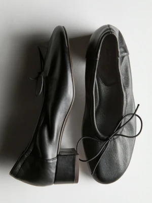Balerinki Na Obcasie - Czarny - Massimo Dutti - Female