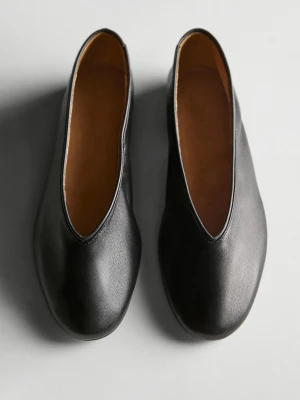 Balerinki Z Delikatnej Skóry - Czarny - Massimo Dutti - Female