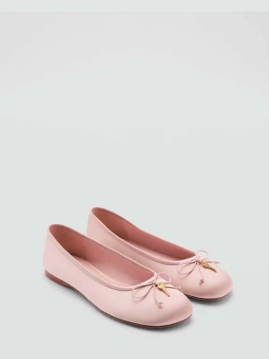 Balerinki z kokardą i zawieszką różowy - Kobieta - - MANGO
