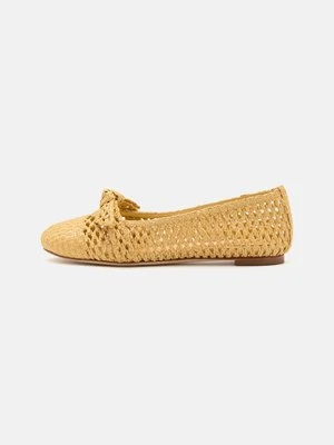 Baleriny Alexandre Birman