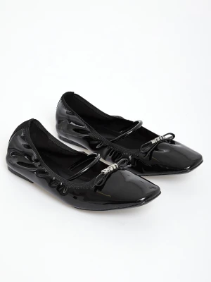 Baleriny damskie lakierowane DKNY