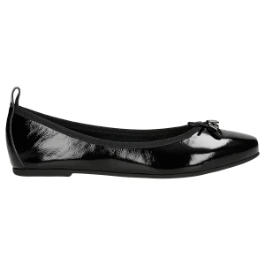 Czarne lakierowane baleriny damskie 44063-31 Wojas