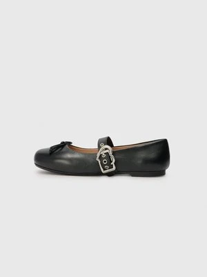 Klasyczne baleriny Love Moschino