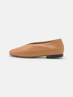 Baleriny Mansur Gavriel