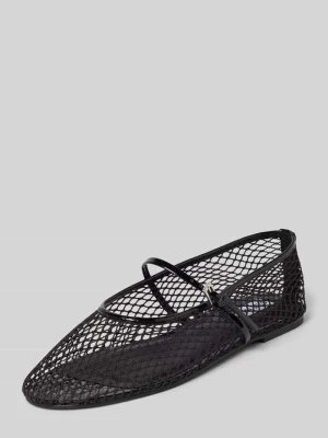 Baleriny półprzezroczyste model ‘MAGS’ Steve Madden