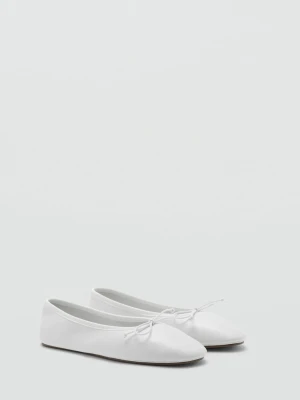 Baleriny skórzane z kokardką biały - Kobieta - - MANGO