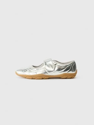 Klasyczne baleriny Steve Madden